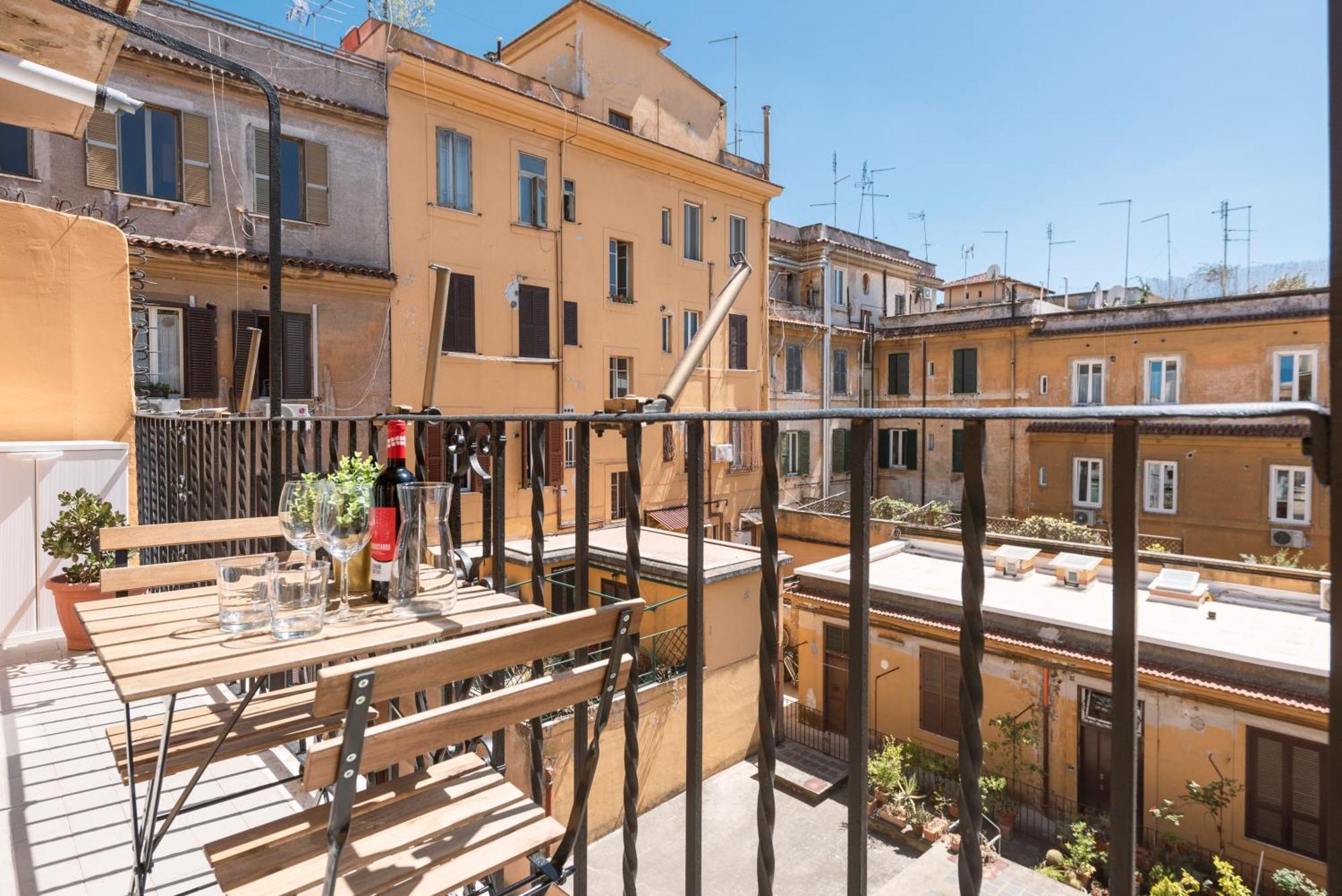 White Flat 60 -San Lorenzo- — Foto 1